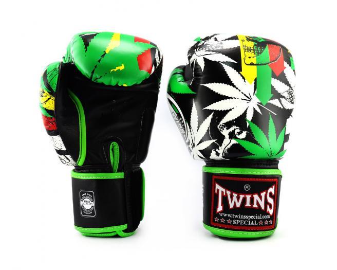Twins Special Boxing Gloves - Grass
